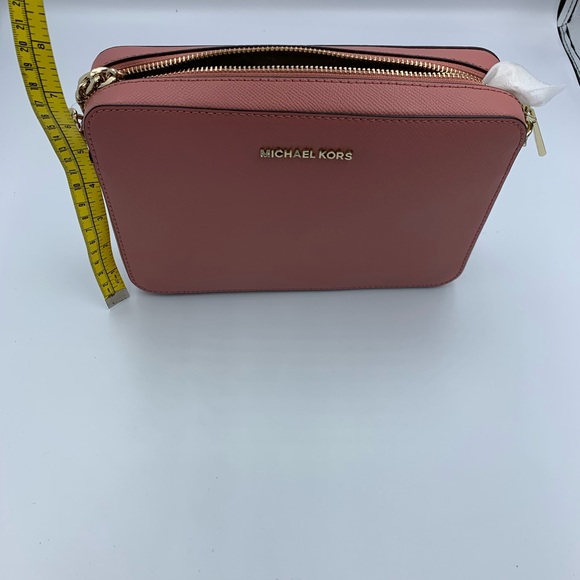 Michael Kors crossbody in rose color - Picture 8 of 8